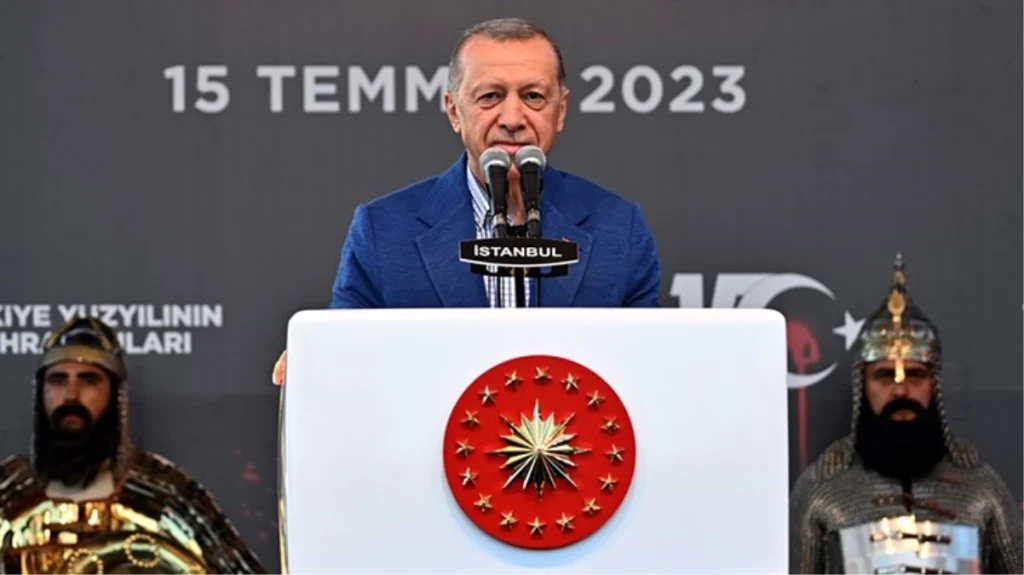 Son Dakika! Cumhurbaşkanı Erdoğan: Bir kez daha ilan ediyorum, değil üzerinden 7 yıl, 70 yıl geçse de 15 Temmuz’u unutturmayacağız