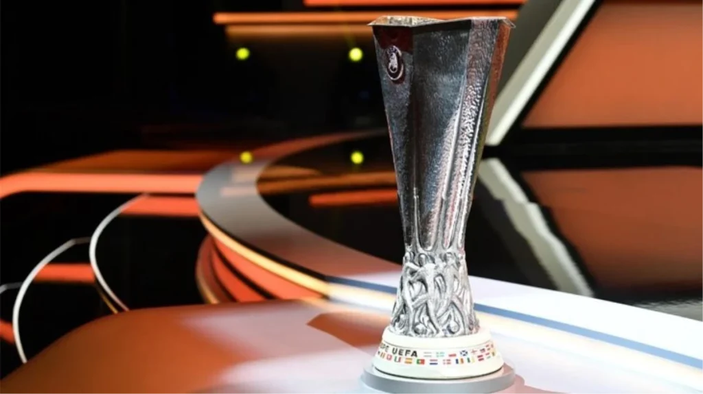 UEFA, Juventus’u Avrupa Konferans Ligi’nden men etti