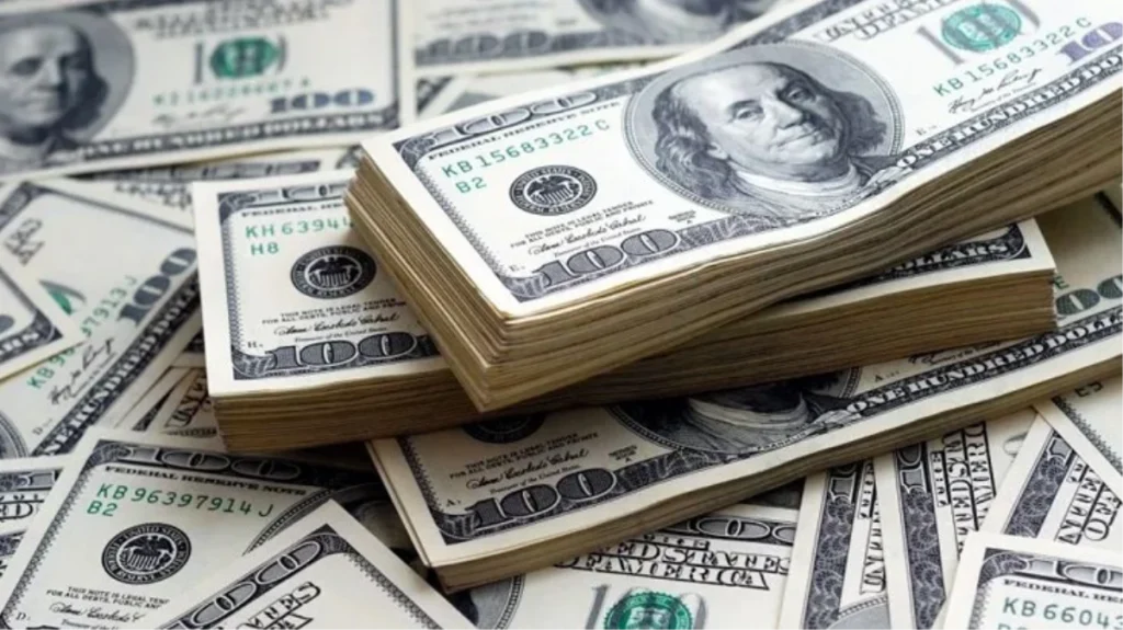 Güne yükselişle başlayan dolar 27,22’den işlem görüyor