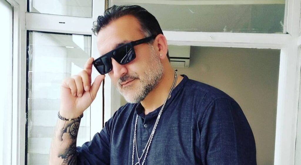 YENGİN KOÇ KİMDİR