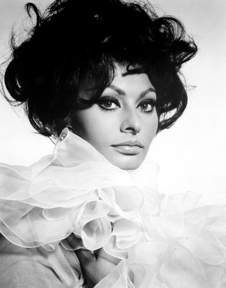 Sophia Loren kalçasını kırdı! Acil ameliyata alındı