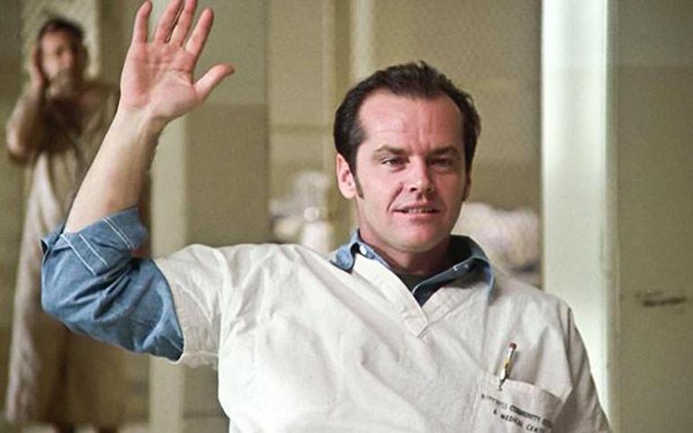 Özge Özacar: Haluk Bilginer ve Jack Nicholson'la oynamak isterdim!