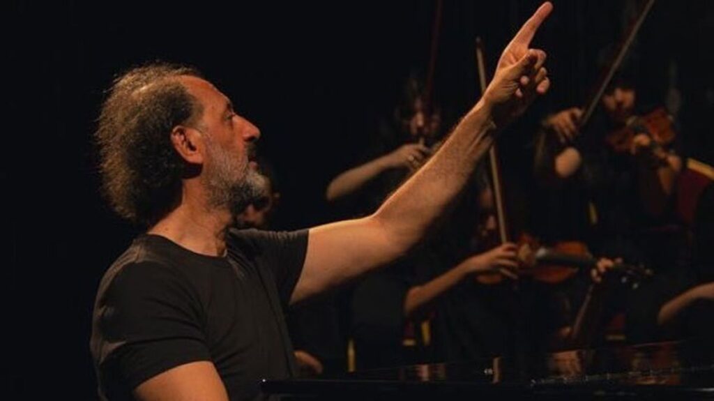 Della Miles ile ortak beste yapan Yücel Arzen’in şarkısı YouTube’dan kaldırıldı