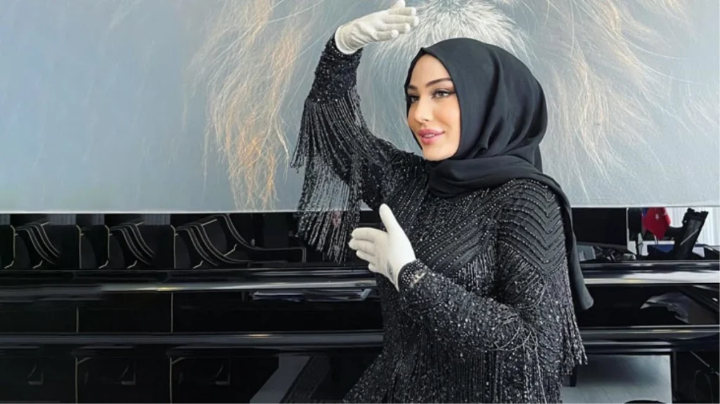 Skandallarla gündeme gelen “Gümüş eldivenli” fenomen Şüheda Kaya, hakkındaki iddialara tek tek cevap verdi