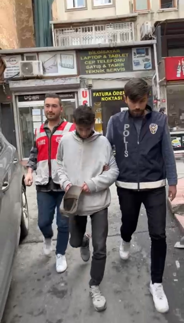Ünlü oryantal Didem Kınalı'nın cep telefonunu alıp kaçan şahıslar kıskıvrak yakalandı