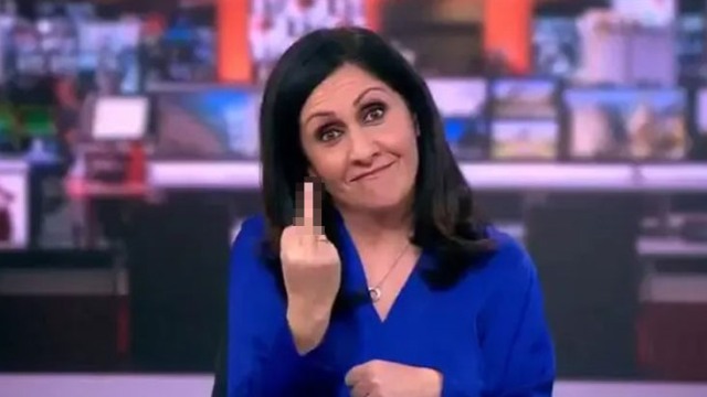 BBC haber spikeri Maryam Moshiri, canlı yayında parmak işareti yaptı
