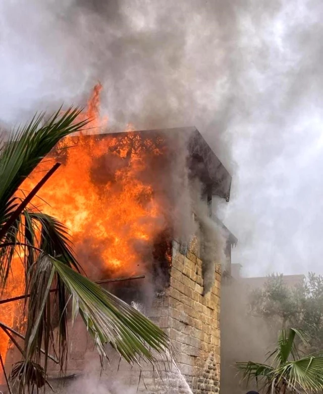 Kudüs Fatihi Selahaddin Eyyubi dizisinin platosunda yangın çıktı