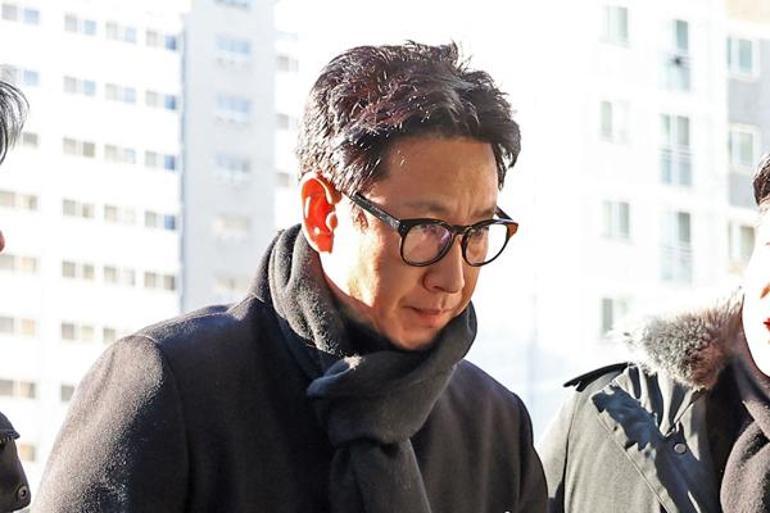 Oscar ödüllü 'Parasite' filminin oyuncusu Lee Sun-kyun aracında ölü bulundu