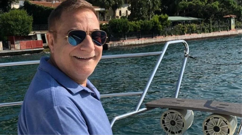 Ayrılık kısa sürdü! Mehmet Ali Erbil 40 yaş küçük sevgilisi Gülseren Ceylan ile barıştı