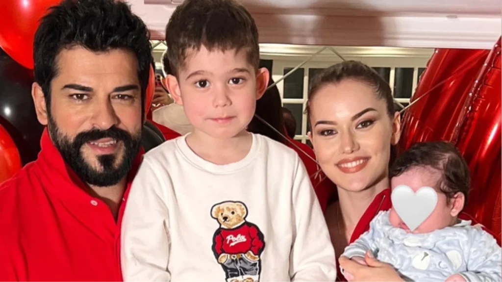 Fahriye Evcen, küçük oğlu Kerem’in yüzünü ilk kez gösterdi