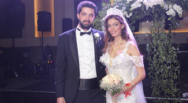 Ebru Gündeş'le evlenen Murat Özdemir'in eski eşinden olay sözler: Rabbim, kul senin, ceza senin