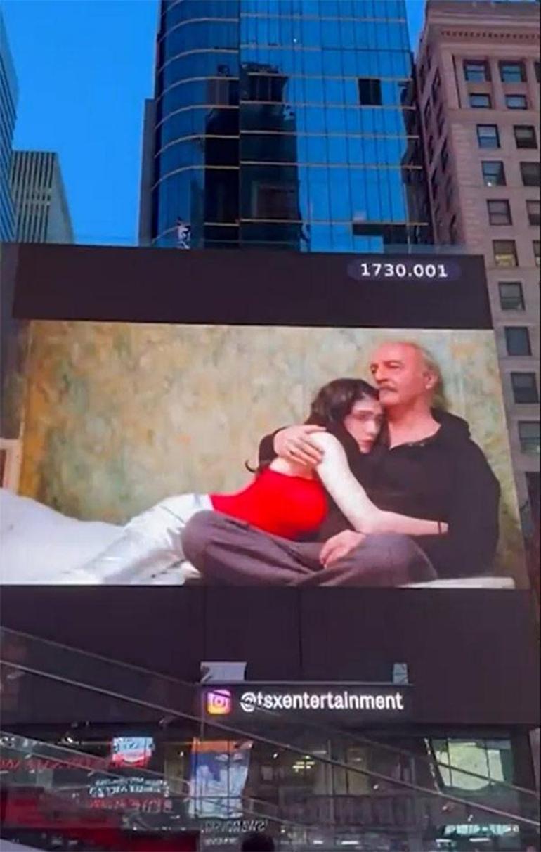 'İnci Taneleri', Times Square ekranını süsledi!