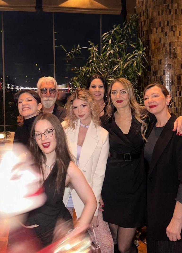 Yargı'nın eğlence gecesinde renkli kareler! Pınar Deniz ve Kaan Urgancıoğlu'ndan düet