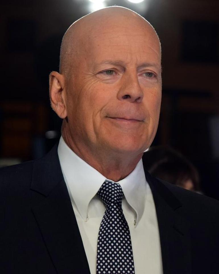 Demans ile mücadele eden Bruce Willis'in eşi isyan etti: İnsanları korkutmayı bırakın!