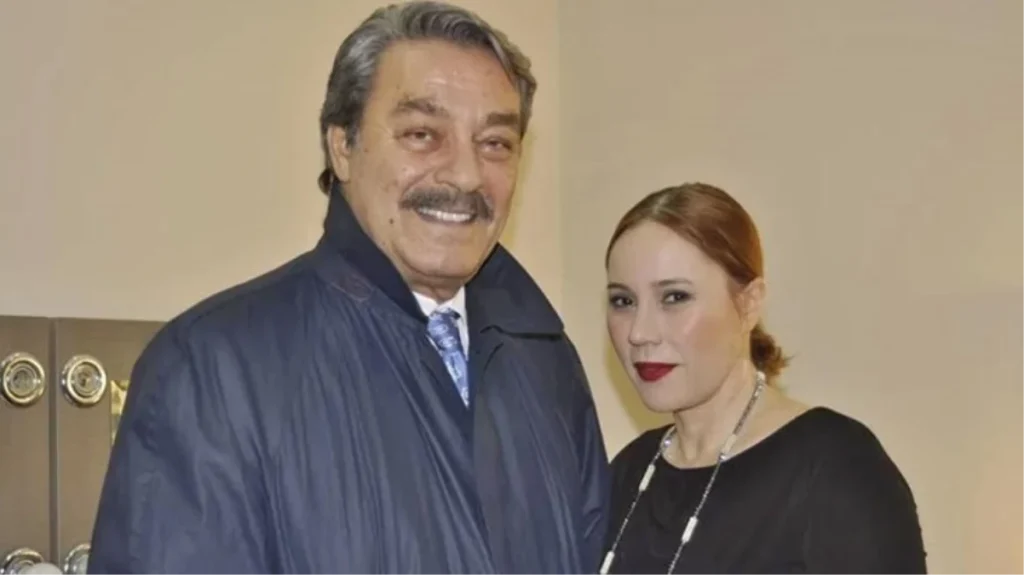 Kadir İnanır’ın sağlık durumuyla ilgili hayat arkadaşından açıklama: Pıhtı temizlendi