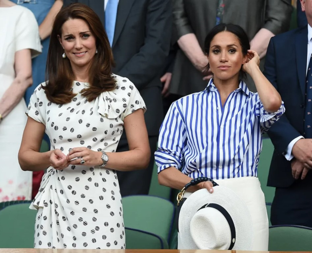 Meghan Markle çiçekli elbisesiyle dikkat çekti! Kate Middleton'a gizli mesaj mı yolladı?
