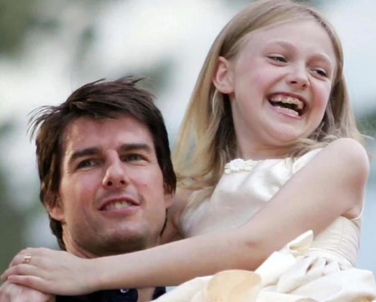 Dakota Fanning'den 19 yıllık itiraf: Tom Cruise her doğum günümde hediye gönderir!