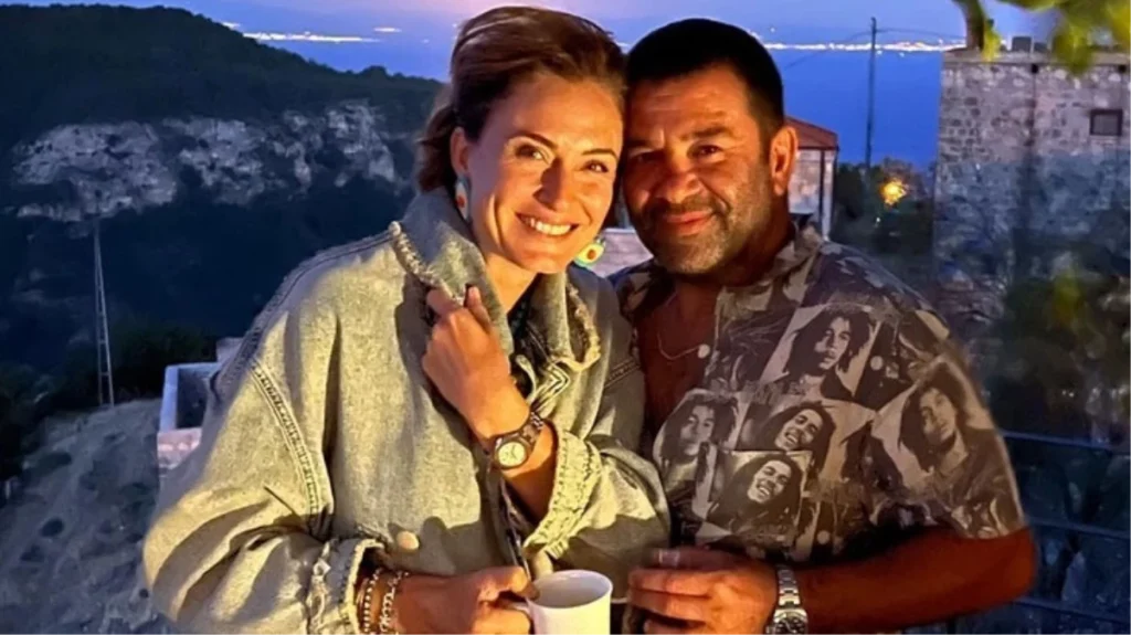 Ceyda Düvenci ve Bülent Şakrak’ın boşanma nedeni ortaya çıktı! Gönlünü oyuncuya kaptırmış