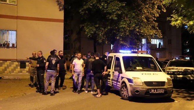 Balkona Çıkınca Vuruldu