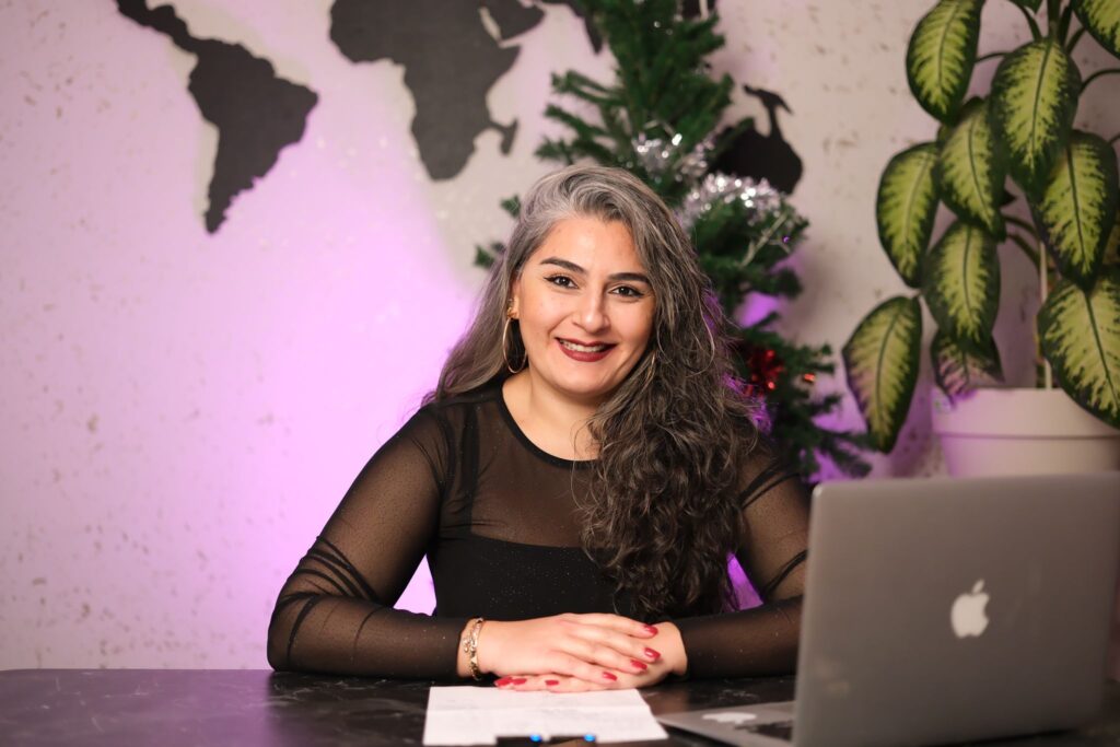 Ünlü Astrolog Ece Çağla Kaya Aslan Burcunun Yaz Ayında Neler Yaşacağını Açıkladı