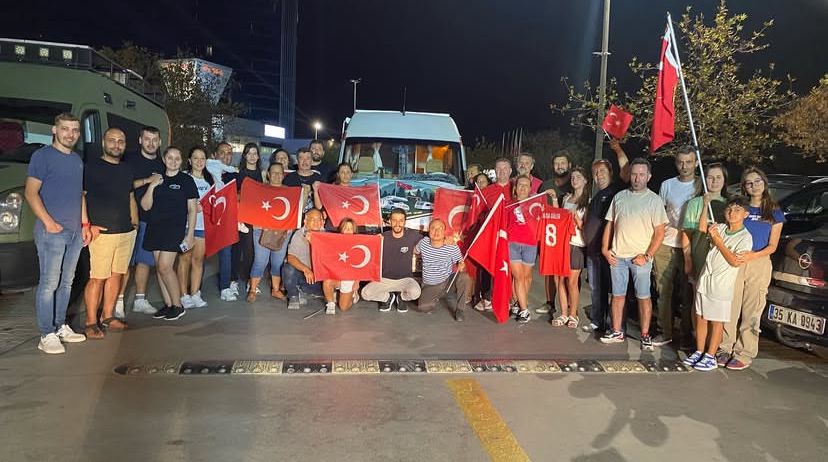  İzmir’de Kampçılıkta Bir Devrim: Süleyman Ötün’ün Liderliğinde Büyük Buluşmalar!  