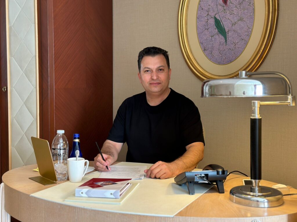 Hasan Moradiamin (İmanuel): Sinemaya Adanmış Bir Kariyer ve Başarılarla Dolu Bir Yolculuk