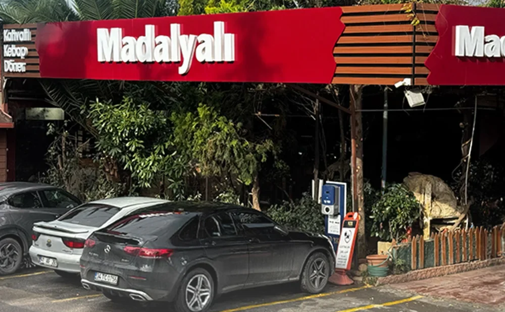 Damaklarda İz Bırakan Lezzet Sırrı Madalyalı Restoran ve Usta Eller