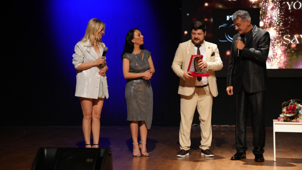 Geceye Başarılarında Bahsedildi: Gülsüm Aydemir Tüm Dikkatleri Üzerine Topladı