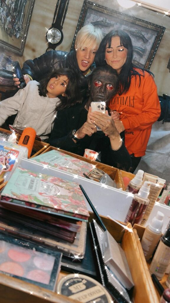 Emre Babacan: Oyunculukta Disiplin ve Çok Yönlülükle Gelen Yükseliş