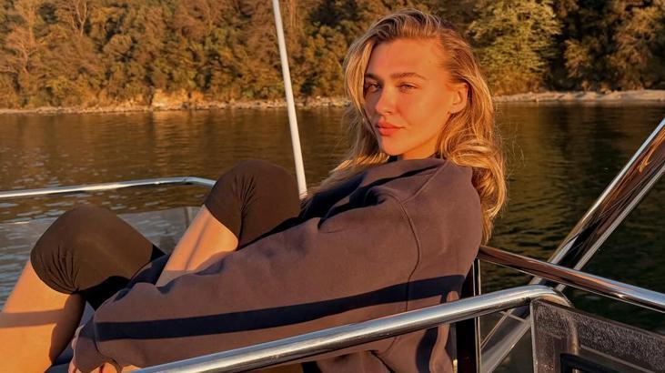 MELİSA DÖNGEL YAZ SEZONUNU AÇTI: TEKNE POZLARINA BEĞENİ YAĞDI