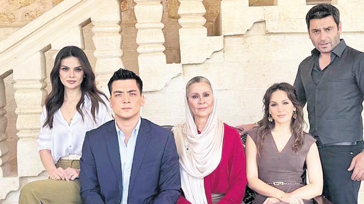 ‘Uzak Şehir’ Setinde Gerilim Kamera Önünde Kaldı: Kamera Arkası Kareleri Gündem Oldu