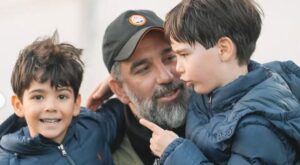 Savaş Arda Turan’ı Ailesinden Ayırdı! Çocuklarından Gelen Notlar Yürek Burktu