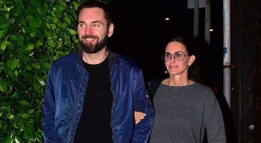 13 Yıllık Aşk Sona Erdi! Courteney Cox ve Johnny McDaid Ayrıldı