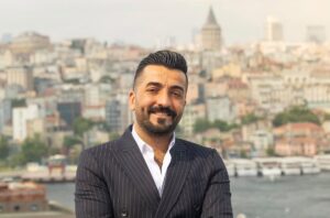 İş İnsanı Adem Özen’den SMA’lı Hastalar ve LÖSEV’e Anlamlı Destek