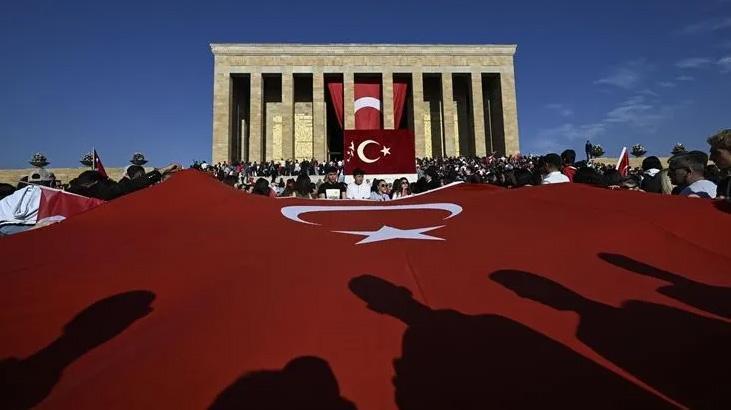 Sanat ve Spor Dünyası Cumhuriyet Bayramı Coşkusunu Sosyal Medyaya Taşıdı